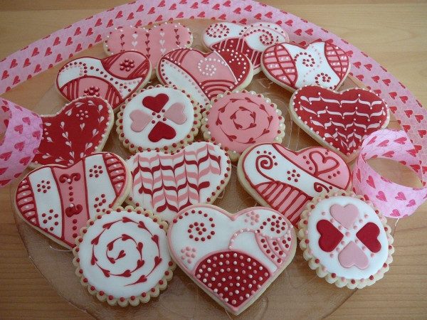 Valentines Day Cookies Delivery
 It s Written on the Wall Let s Learn How to Decorate