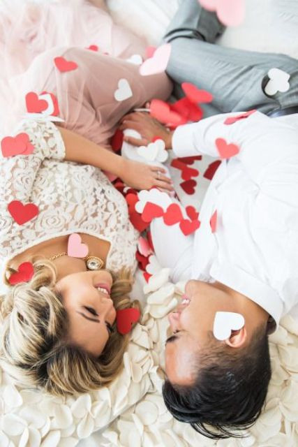 Valentines Day Photography Ideas
 24 Romantic Valentine’s Day Engagement Ideas