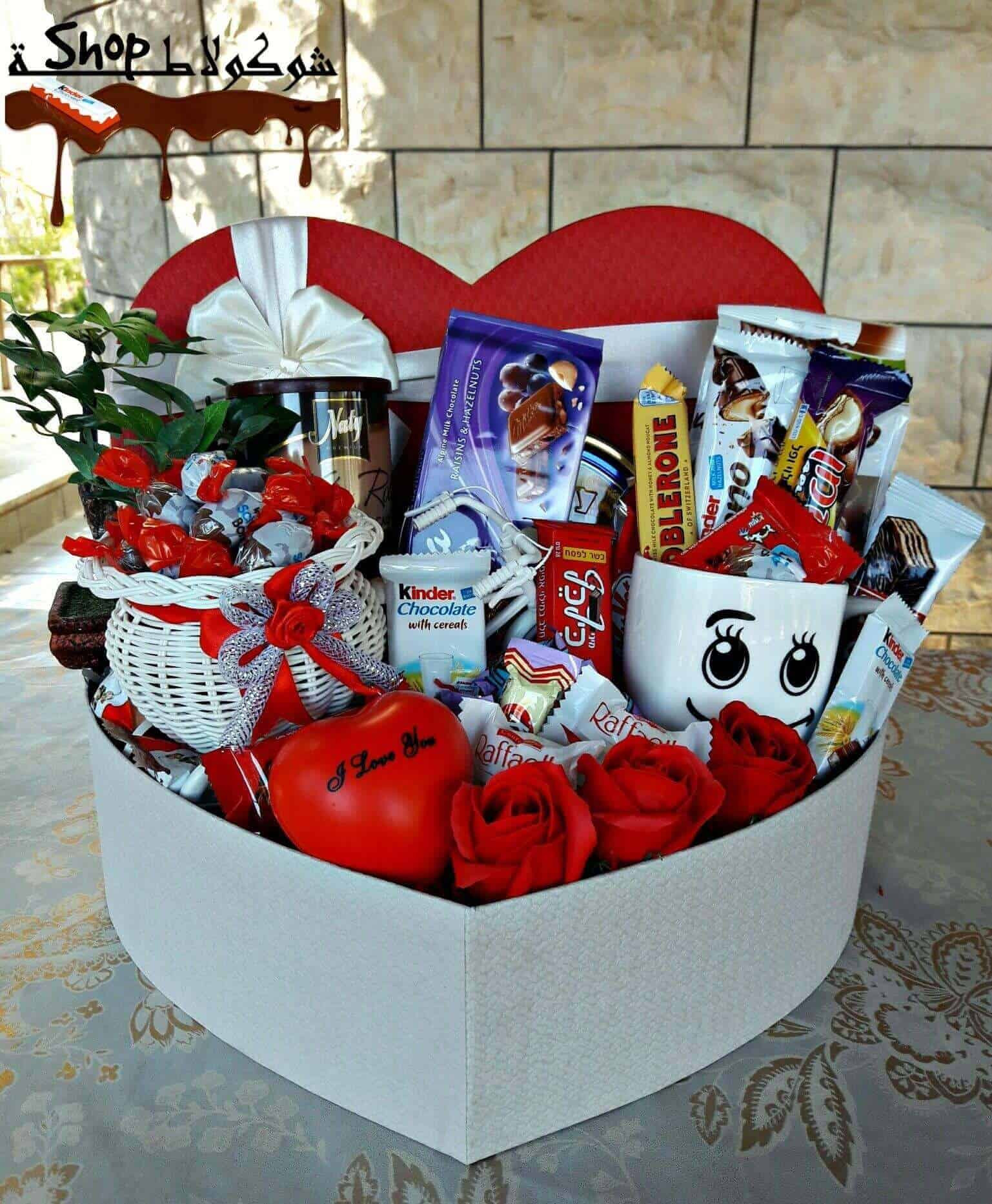 Valentines Gift Box Ideas
 Best Valentine s Day Gift Baskets Boxes & Gift Sets Ideas